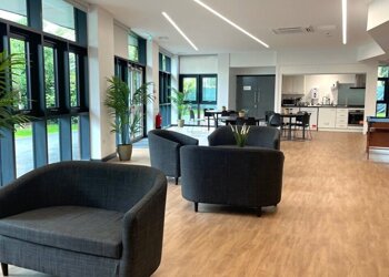 Pioneer College Opens